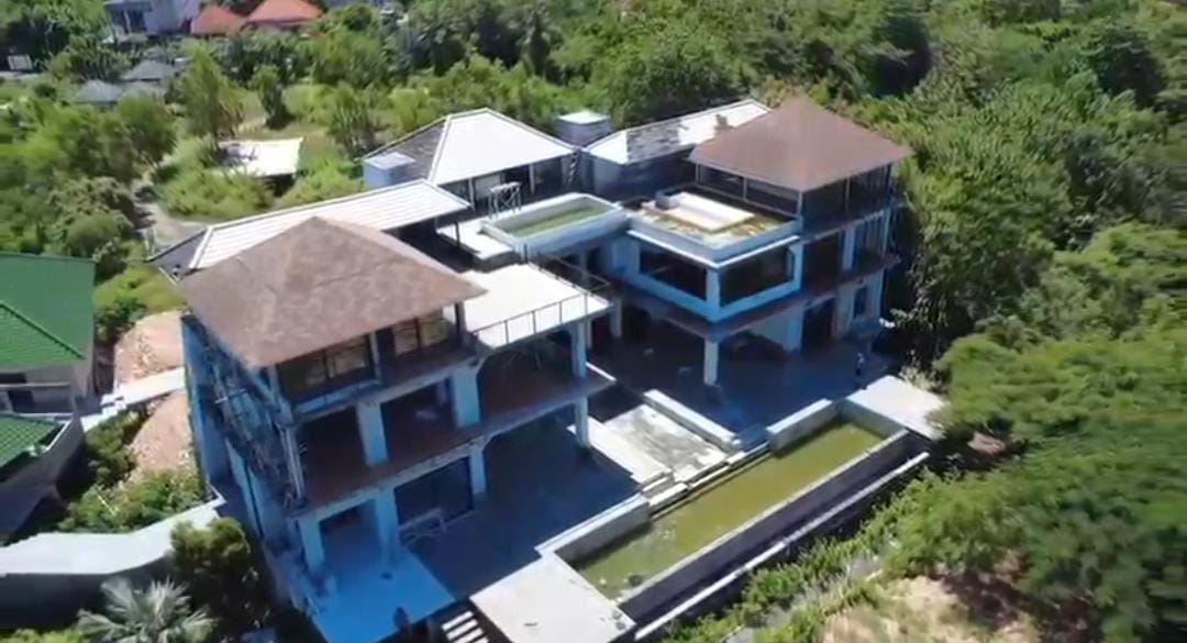THE ULUWATU PEAK Exclusive Ocean View Estate for sale
