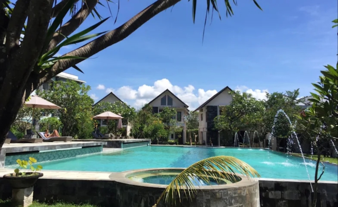 RARE OPPORTUNITY SANUR BEACH FRONT LAND WITH 40 BUNGALOWS FOR SALE