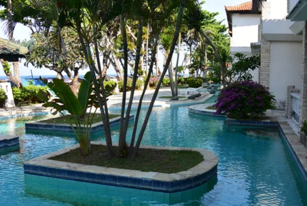 RARE OPPORTUNITY SANUR BEACH FRONT LAND WITH 40 BUNGALOWS FOR SALE