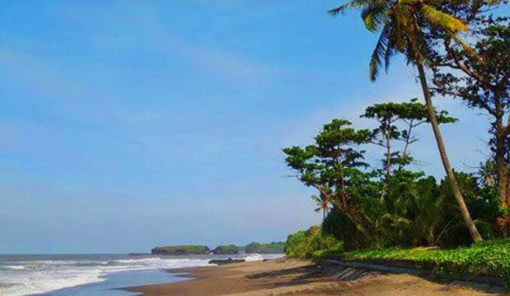 FOR SALE — EXCEPTIONAL 500-HECTARE DEVELOPMENT SITE IN TABANAN, BALI