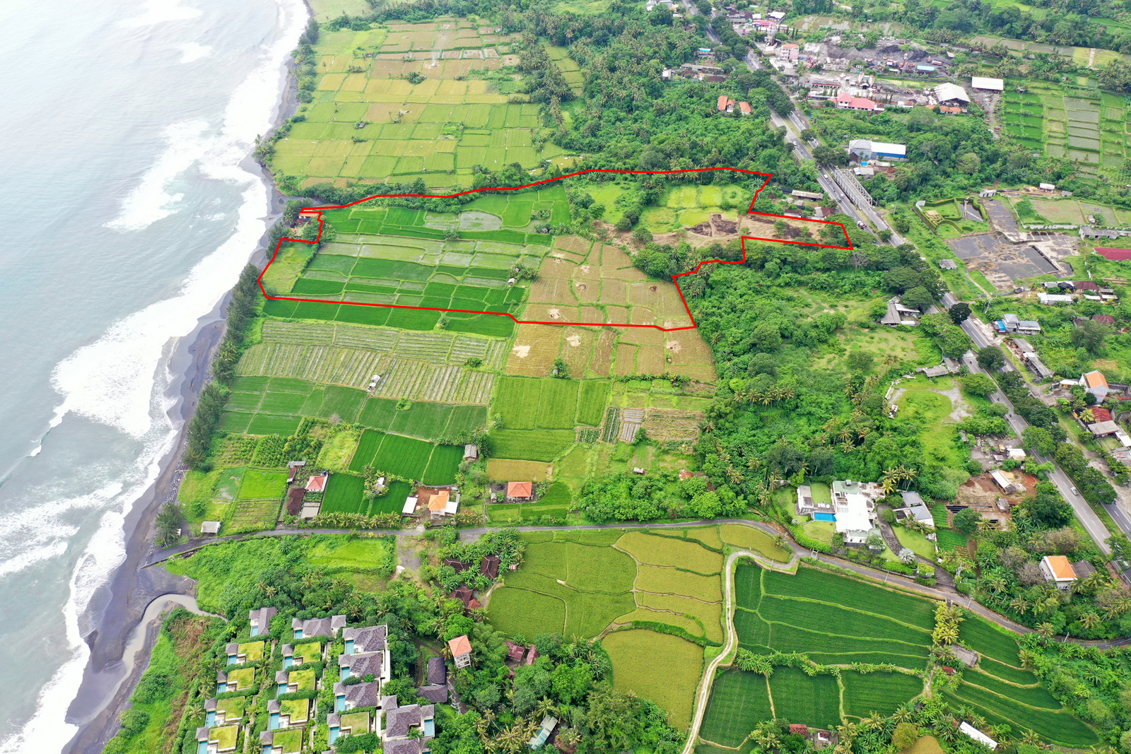 EXCLUSIVE BEACH FRONT LAND FOR SALE PERING BEACH GIANYAR BALI
