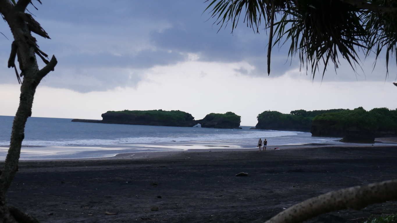 KLECUNG BEACH FRONT LAND FOR SALE