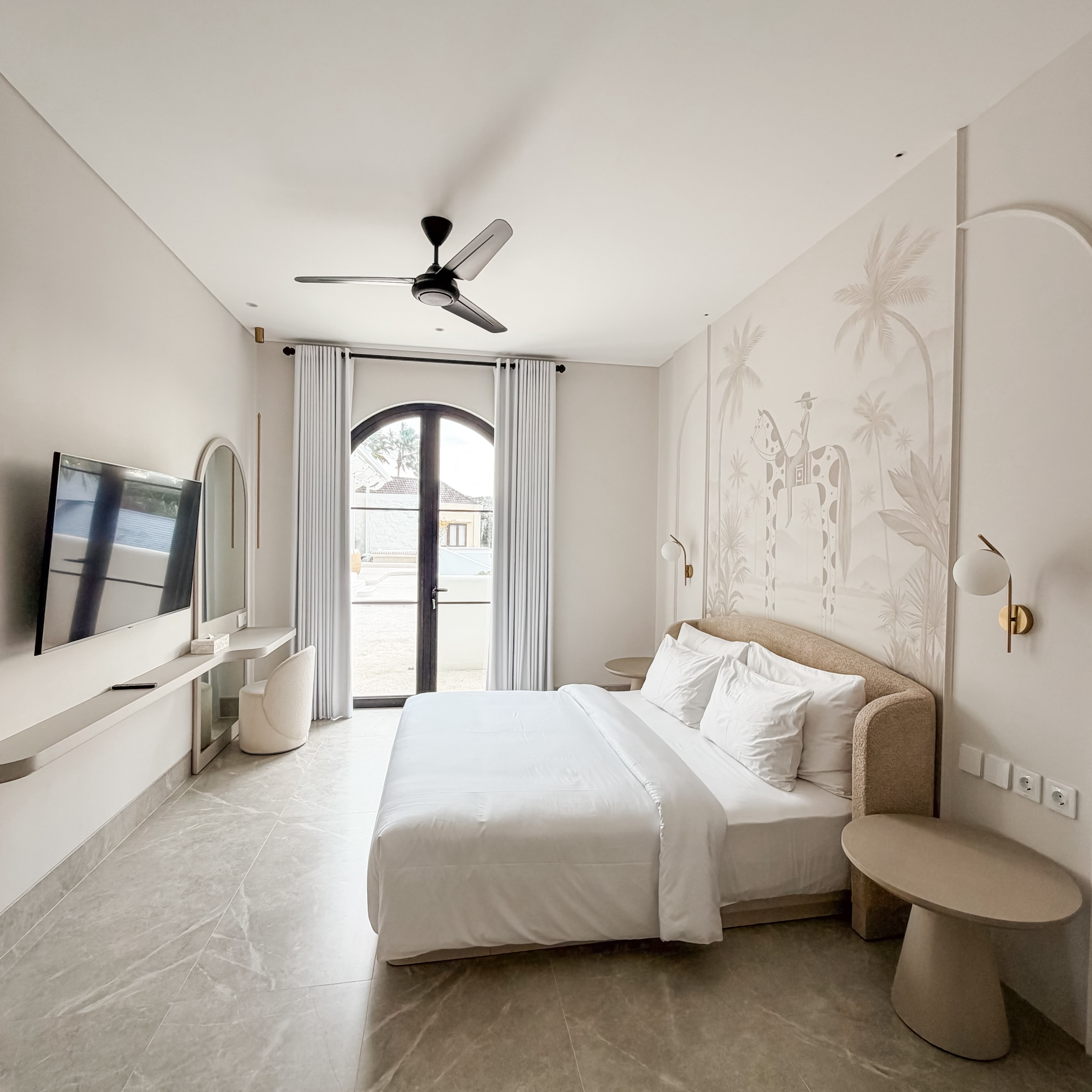 BRAND NEW LUXURY VILLA IN CANGGU